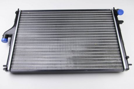 Радиатор воды Duster/Logan/Sandero 1.5dCi/1.6 06- (590x415x20) ASAM 30917 (фото 1)