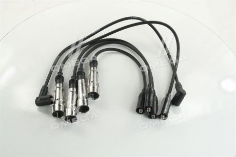 Комплект ізольованих проводів для свічок запалення BERU ZEF561 (фото 1)