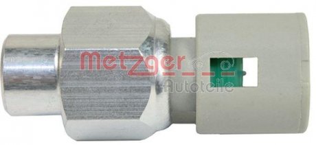 Датчик давления масла METZGER 0910092 (фото 1)