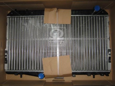 Радіатор системи охолодження NISSENS 61664 (фото 1)