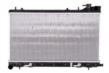 Радиатор системы охлаждения NISSENS 67747 (фото 1)