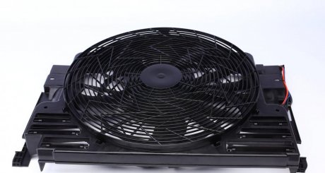 Вентилятор радиатора с рамкой NRF 47217 (фото 1)