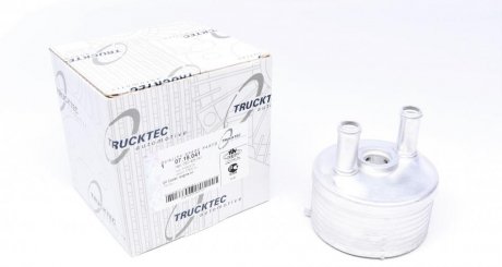 Радіатор масляний TRUCKTEC 07.18.041 (фото 1)